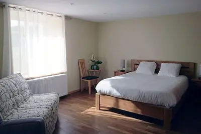 Image de Maison tout confort et calme de la campagne.