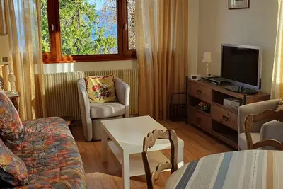 Image de Charmant appartement proche du lac avec Wi-Fi et parking à Évian-les-Bains