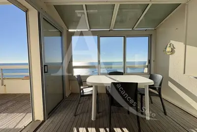 Image de Appartement T2 Avec Cabine Premiere Ligne De Mer