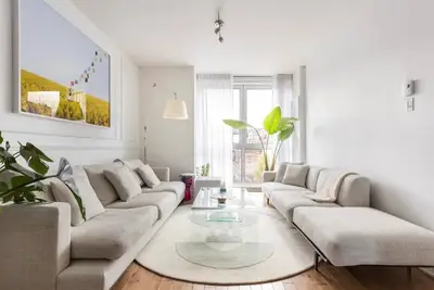 Image de Chic Pied-à-terre with Private Rooftop in Plateau