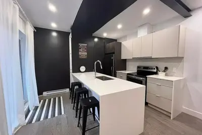 Image de *Gorgeous* 3bd, free street parking. Pet friendly