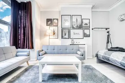 Image de Cheerful Flat With Free Parking