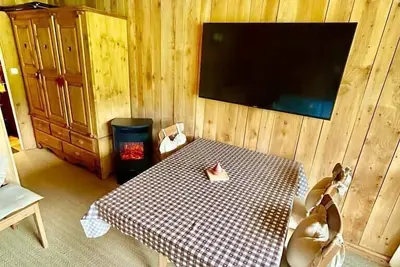 Image de Joli nid familial en front de neige