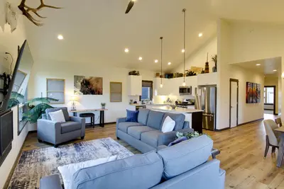 Image de Pet-Friendly Bozeman Home ~ 7 Mi to Downtown!