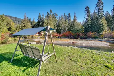 Image de Cozy Easton Cabin on the Yakima River!