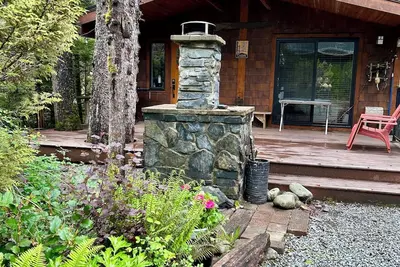 Image de 🌲🌲Twin Tree Cabin in Magical Port Renfrew