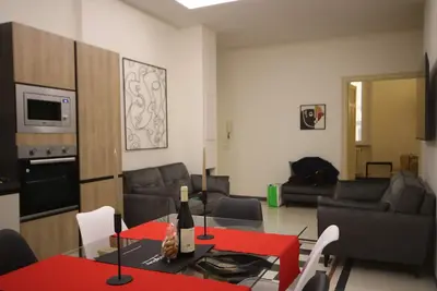 Image de Irene's Home The Retreat is a modern and refined vacation home in Testaccio