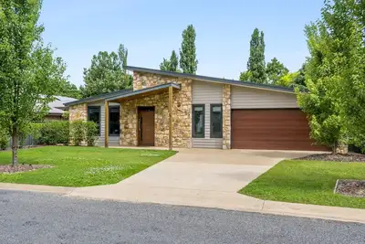 Image de 52 Mountain Mist Drive