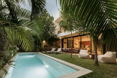 Image de Sleeps 8-Large Private Pool and Backyard
