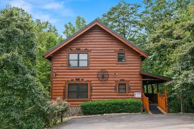 Image de Resort*Luxury*Close to Pigeon Forge*Game Loft*Seasonal Pool