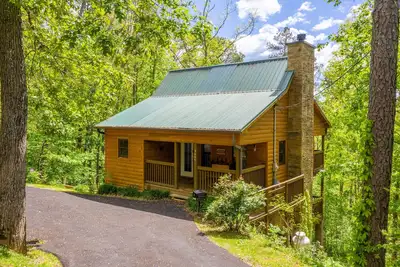 Image de Charming Wears Valley Log Cabin