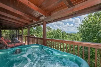 Image de Views From The Hot Tub That Last For Days