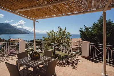 Image de Gorgonia - Sea view flat located in the Ruve Bianche Residence with swimming pool and private beach