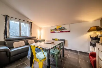 Image de Appartement 'Appartement Coté Montagne' avec vue sur la montagne, climatisation
