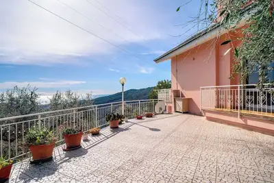 Image de Appartement de vacances \"Paola\" avec vue sur la mer, terrasse privée et Wi-Fi