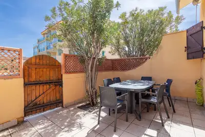 Image de Villa 'Maison Barcares Fb 114' avec terrasse privée, Wi-Fi et climatisation