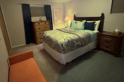 Image de Cozy Three bedroom beautiful home!