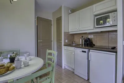 Image de Bel appartement pour 4 personnes avec Wifi, piscine, Tv et terrasse