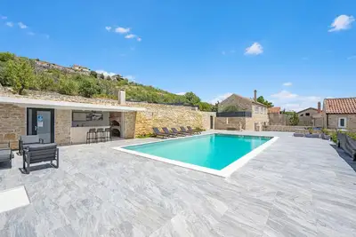 Image de Superbe maison de 4 chambres à Skradin