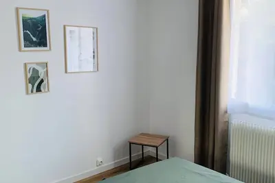 Image de Logement indépendant 2 chambres sans cuisine aux portes de Tours!