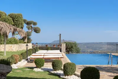 Image de Geroulios Kastro, a Grand Estate