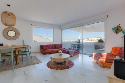 Superbe villa avec vue exceptionnelle et piscine à Ferragudo
