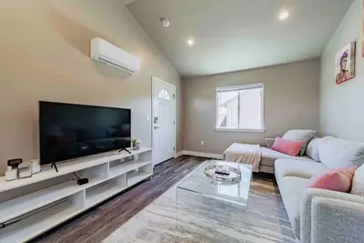 Image de Serene Oasis Suite