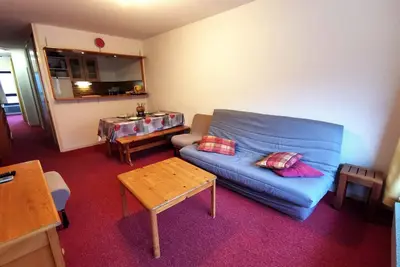 Image de Charmant 2p cabine face aux pistes, cœur de station, proche centre aquatique - Balcon, ascenseur