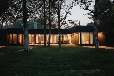 Image de Clay Banks Lakehouse · Door County Lake House 50 min from Lambeau Field