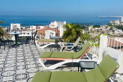 Image de Ocean view condo in a quite and safe area of puerto vallarta close to downtown