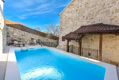 Image de Villa Radie - Trois Chambres Villa, Couchages 8