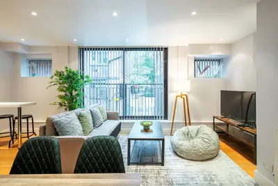 Image de Stylish 3-Bedroom Central London Vacation Rental | Steps from Oxford Street