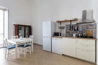 2 Bedroom Apartment in catania