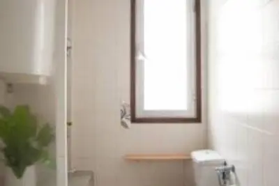 Image de Big house in the center of Vigo\n\n