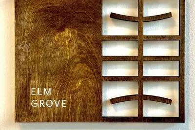 Image de Elm Grove Co. Housenhv