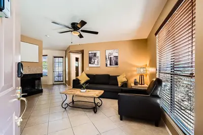 Image de Scenic 2BRCondo | Pool & Tennis Near Golf Course