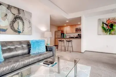 Amazing 2br | Fitness Center | Kendall Square by Gls