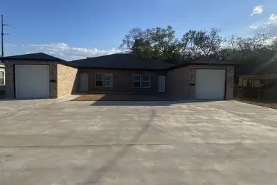 Image de Rent room B  in this Quiet and Tranquil duplex.