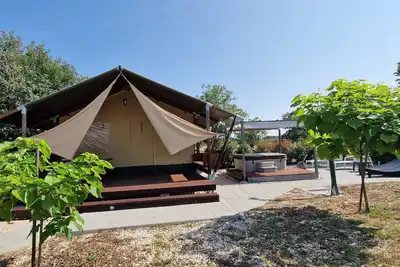 Escape to Nature:Glamping Tents in Biograd, Close to Beaches and the City Center