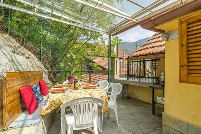 Image de Magnifique appartement à Savignone avec Wi-Fi