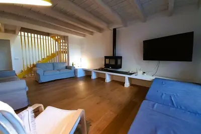 Image de Maison rénovée pour 6 pers. , piscine, cheminée, wifi, A/C, au cœur de Ventalló