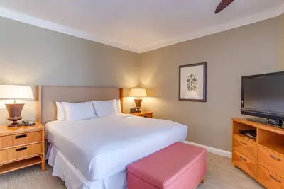 Image de Paradise Found! Short Drive to Kapalua Airport! Onsite Parking and Swimming Pool