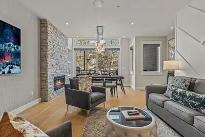 Image de New！ Chambord by Ssr Top View Hot Tub 5br