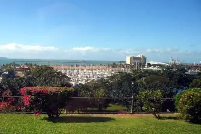 Image de All about the Views! 2 Bed 1 bath Apartment