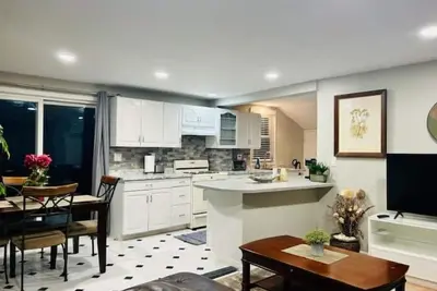 Image de 4-bedroom vacation home just  20 mins to Nys times Square.