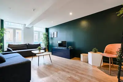 Image de Lille charmant triplex avec terrasse!