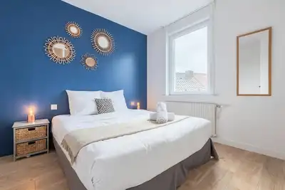 Image de Maison rénovée avec terrasse 3 chambres.