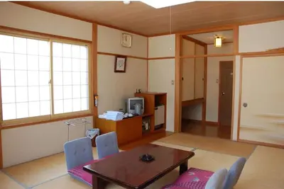 Image de Japanese style room available for 4 persons / Kitaazumi-gun Nagano