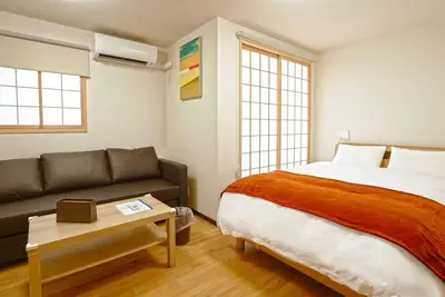 Image de Room 101 A base for sightseeing in Osaka including Tsutenkaku Dotonbori Osaka Castle Universal - 1st floor room 101 / Osaka Ōsaka