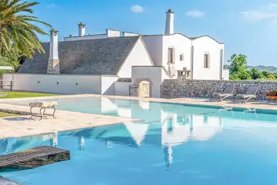 Image de Villa à Putignano avec 4 chambres à coucher, 8 couchages